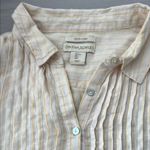 Cynthia Rowley Cream Casual Button Down Shirt with Pintuck Pleats
